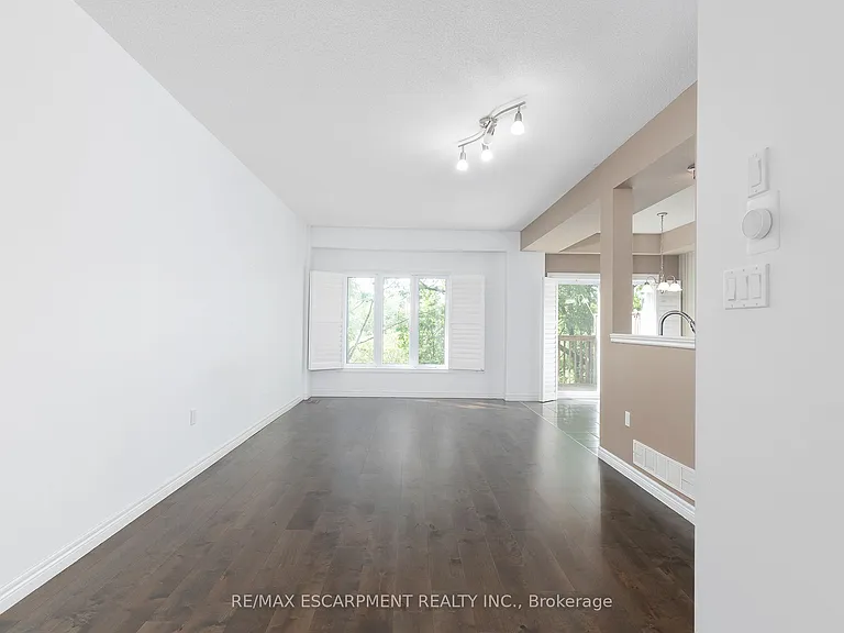 84 Myers Ln — Photo 3