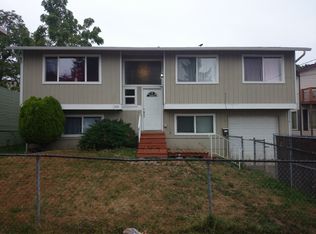 506 28th Ave S, Seattle, WA 98144