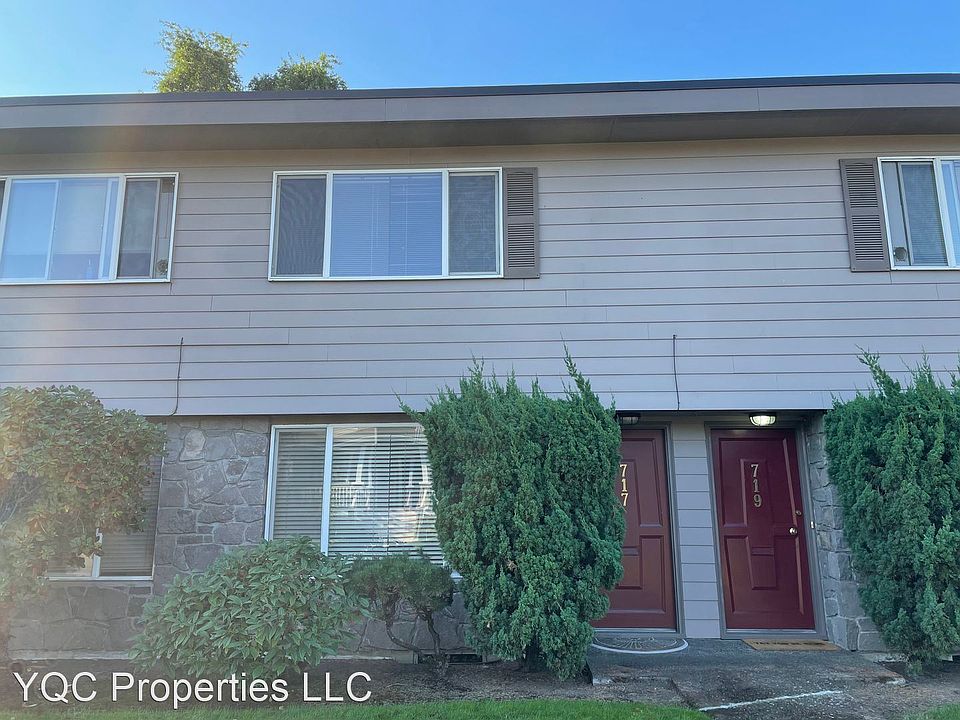 1st image of 715 W 31st St #11459006