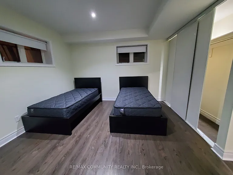 4 Elliottglen Dr #BASEMENT — Photo 8