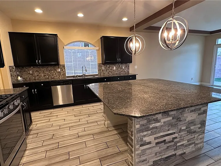6372 Tamber Bay Rd — Photo 11