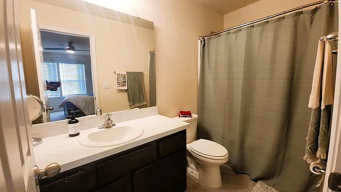 37 Temple Dr — Photo 27
