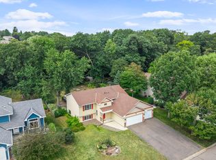 2641 Oak Ridge Dr, Monticello, MN 55362