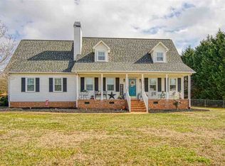 214 David Koon Dr, Boiling Springs, SC 29316