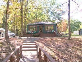 1st image of 365 Sabrina Ln