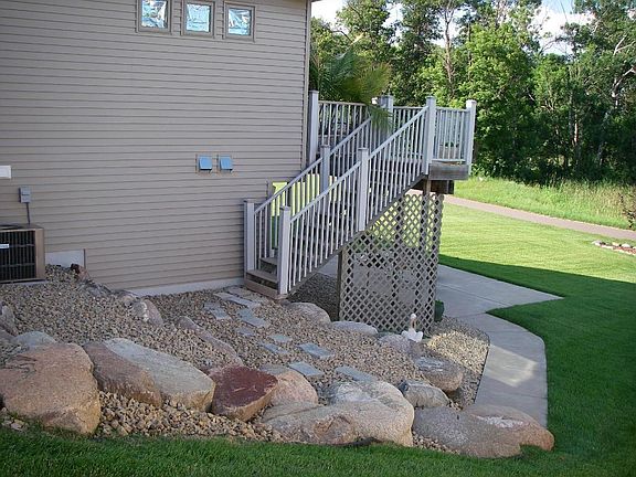 5th image of 22813 Zion Pkwy NW