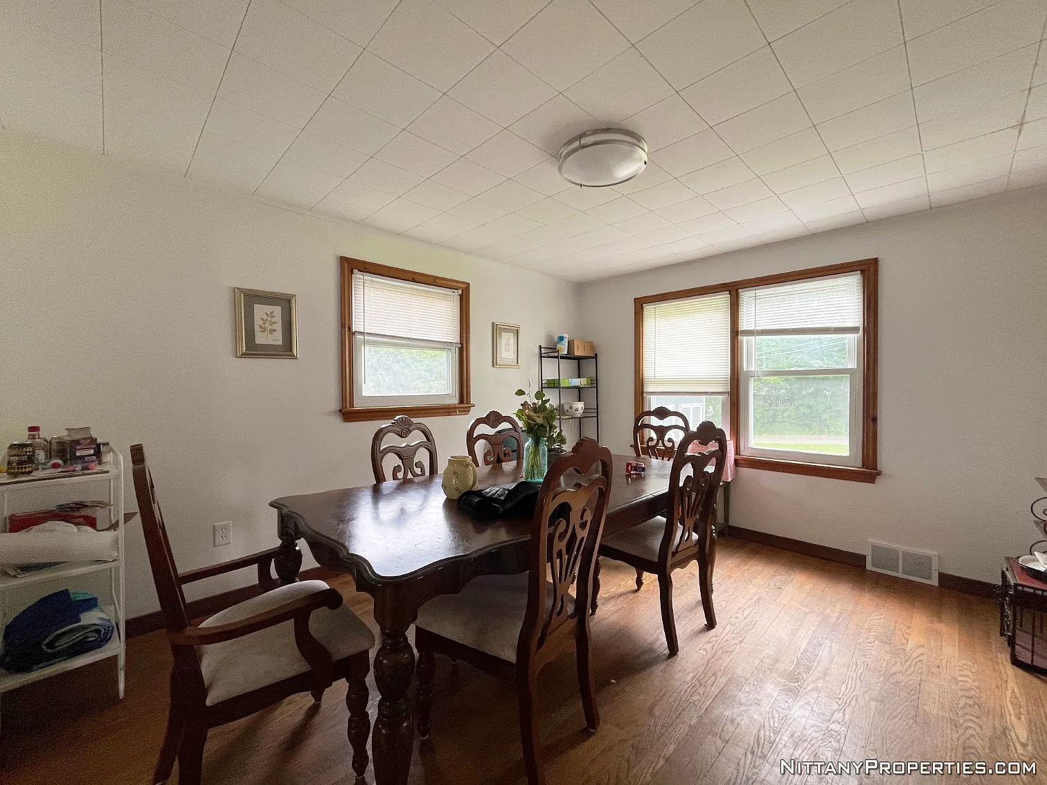 4 bed, 2000 sqft, $3,700 — Photo 3