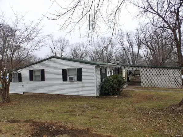 318 Spring St, Pittsfield, IL 62363