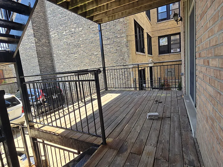 3147 W Augusta Blvd #1 — Photo 7