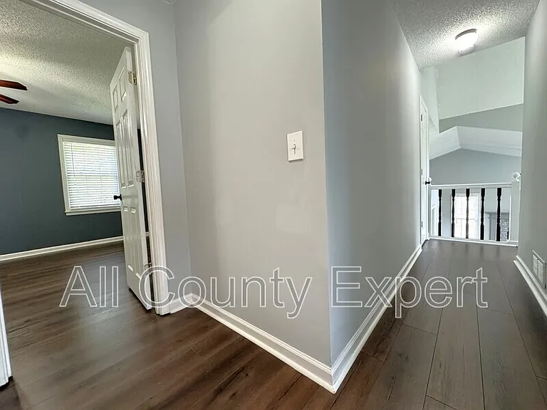 7745 Wynfield Dr — Photo 25