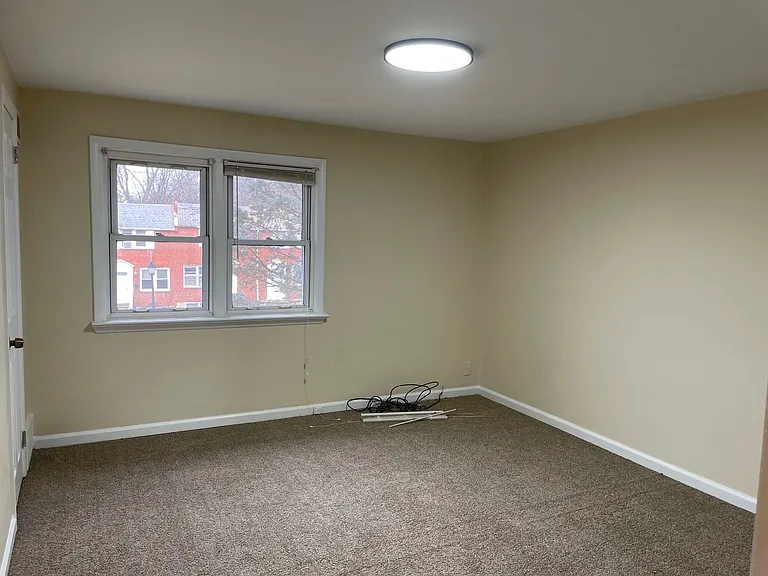 192 Madison Dr — Photo 11