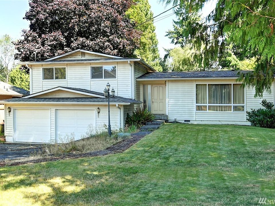 1st image of 813 196th Pl SW