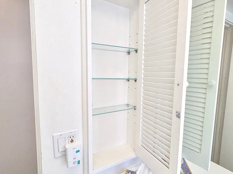 4155 Prudence Dr — Photo 20
