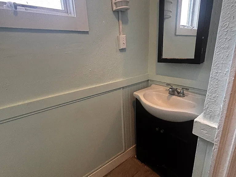 65-65A Chatham St #3 — Photo 16