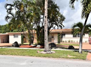 935 W 69th Pl, Hialeah, FL 33014