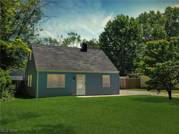 1795 Aberdeen Rd, Madison, OH 44057