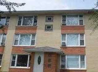 8751 W 79th St APT 2, Justice, IL
