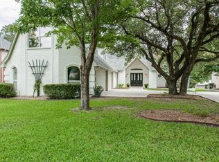 1933 Spinnaker Ln, Azle, TX 76020