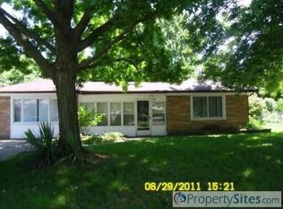 1178 Koster St, Jenison, MI 49428