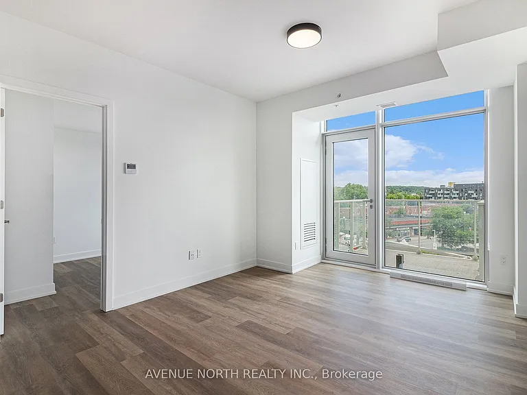 280 Montgomery St #1703 — Photo 17