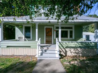 8200 NW Meadow Lake Rd, Carlton, OR 97111