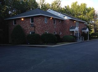 383 Bay Rd, Queensbury, NY 12804