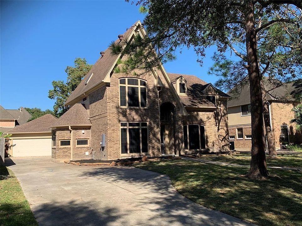 1st image of 3018 Sea Pines Pl