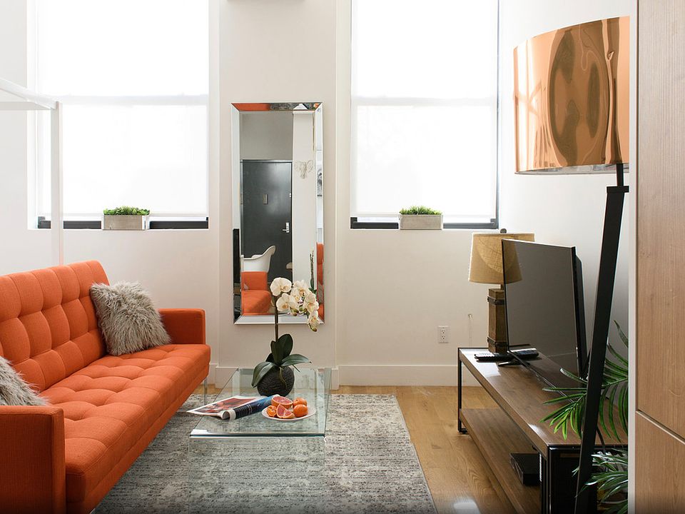 1st image of 517 W 45th St #3C