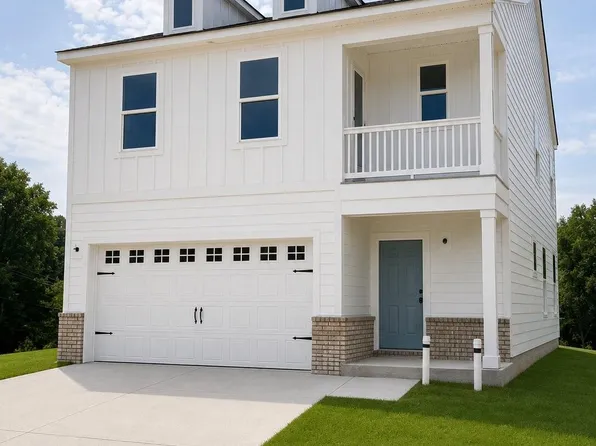 105 Plover Ln, Mooresville, NC 28115