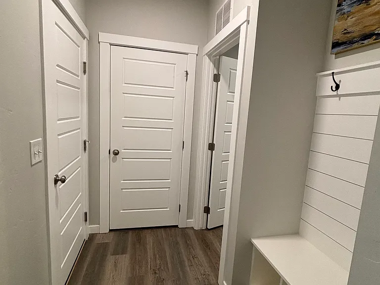 4858 N Elmstone Ave — Photo 17