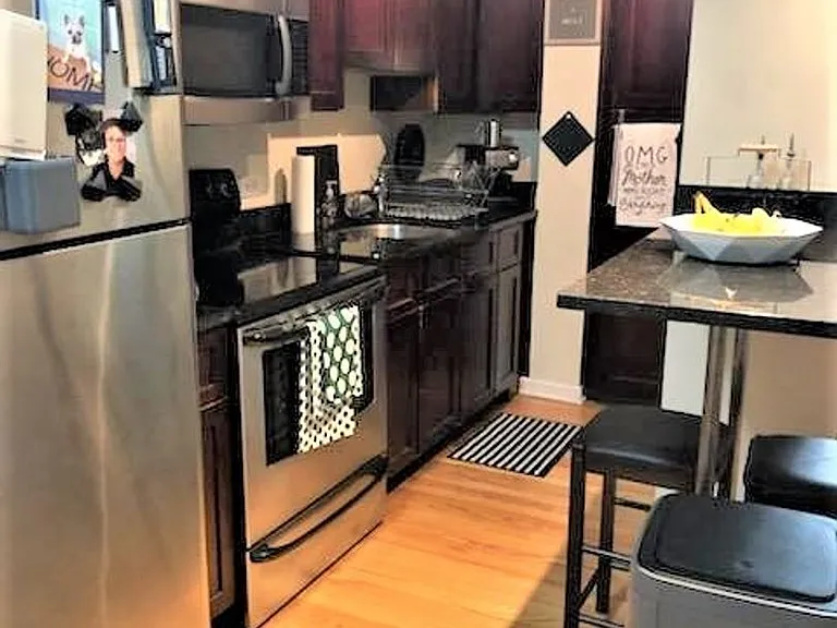 4180 Marine Terrace Apartments — Photo 74