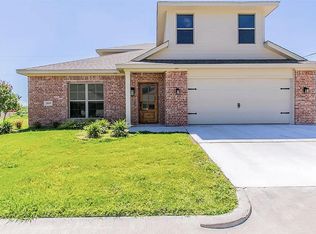 2019 S 15th St, Waco, TX 76706
