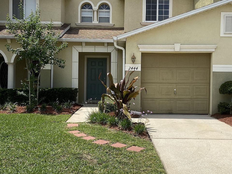 Exterior 2