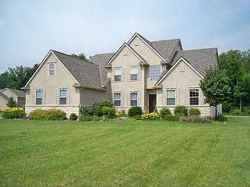 1st image of 163 Stone Creek Dr