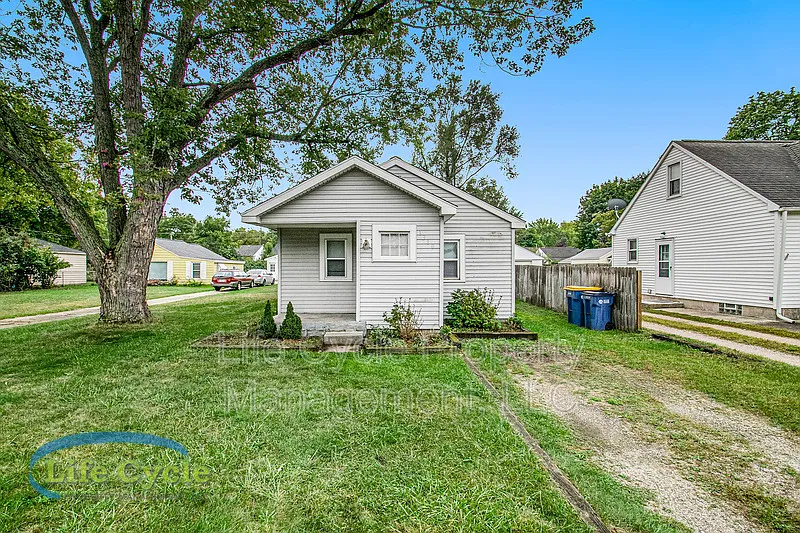 1310 Beechwood St NE (Team Melissa) — Photo 3