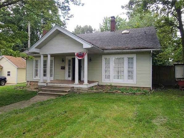 Fayette County Il Foreclosures Foreclosed Homes For Sale 3 Homes Zillow