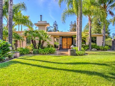 2326 Rosedale Curv, Upland, CA, 91784