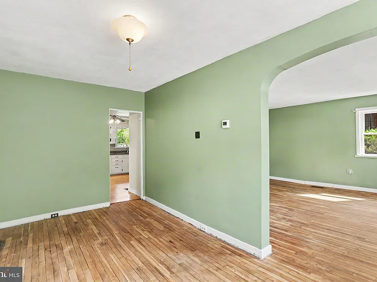 1272 Boiling Springs Rd — Photo 4