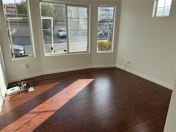 4th image of 9092 Iron Cactus Ave