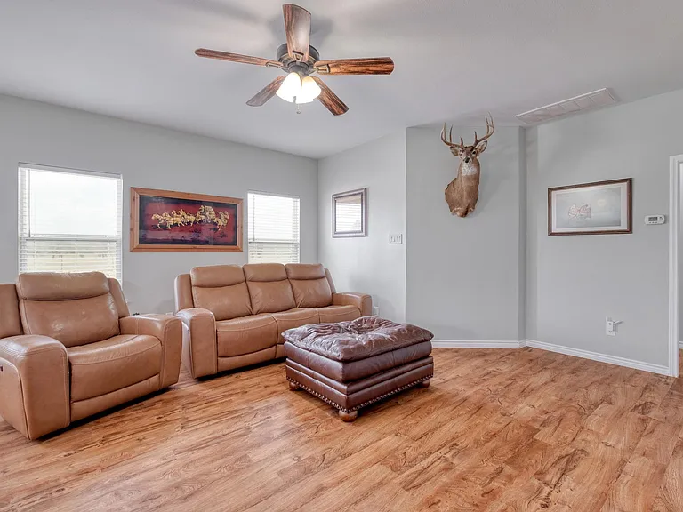 2950 County Road 484 — Photo 9
