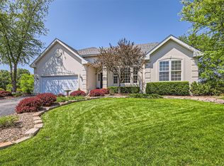 2258 Bellview Ct, Gurnee, IL 60031