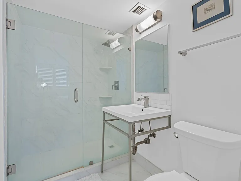 223 Atlantic Ave #4E — Photo 10