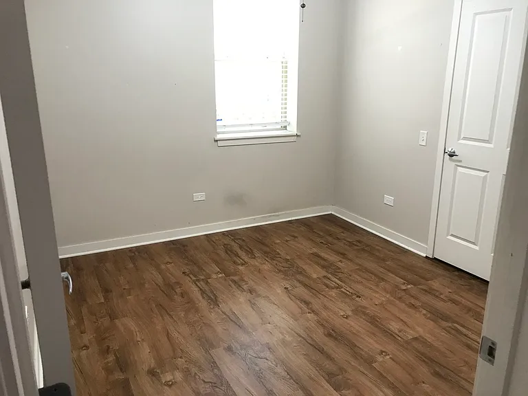 1039 S Lytle St #102 — Photo 9