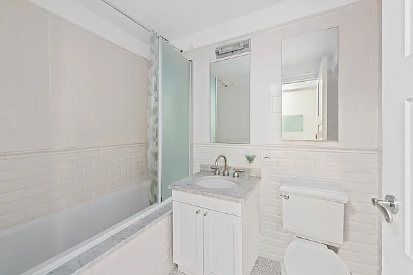 Rented by Corcoran | media 6