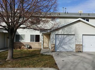 8174 W Buena Verde Ln, Magna, UT 84044
