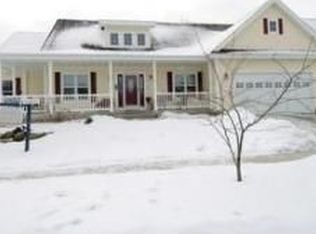 1101 Bluebird Trl, Waunakee, WI 53597