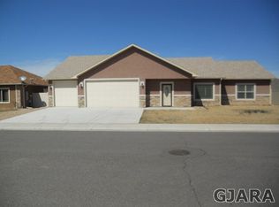 2928 Brook View Ln, Grand Junction, CO 81503