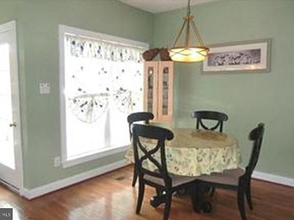 5th image of 46 Sagewood Dr