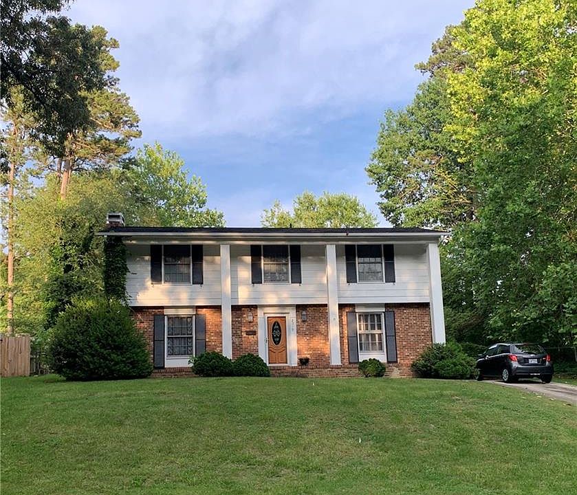 1st image of 2519 Cezanne Dr