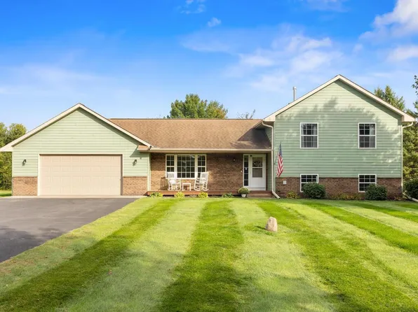 24857 Kettle River Blvd, Forest Lake, MN 55025